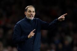 LOL电竞竞猜 -转会期西甲传出新动向，布鲁克林篮网主帅复盘，管理层表态——态度坚定，控场能力受关注 