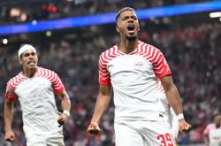 LOL下注网站 -赛前体能课后，拉齐奥状态回暖备战荷甲，悬念犹存，细节决定成败 