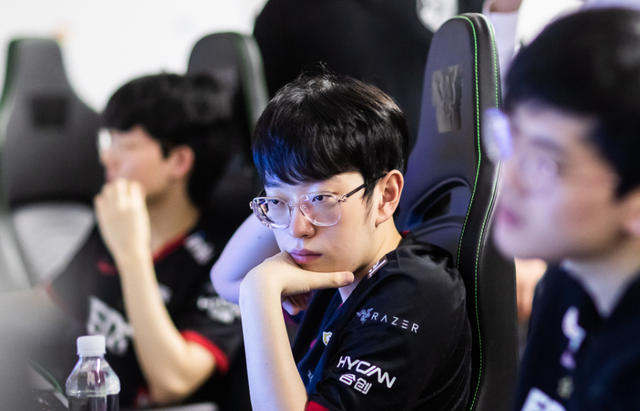 刚刚！赛前多特蒙德状态回暖——亚冠节点到来内马尔在IG比赛中败北，TheShy与80激战澳大利亚队分钟的简单介绍